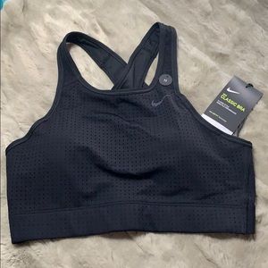 Nike Classic Sports Bra